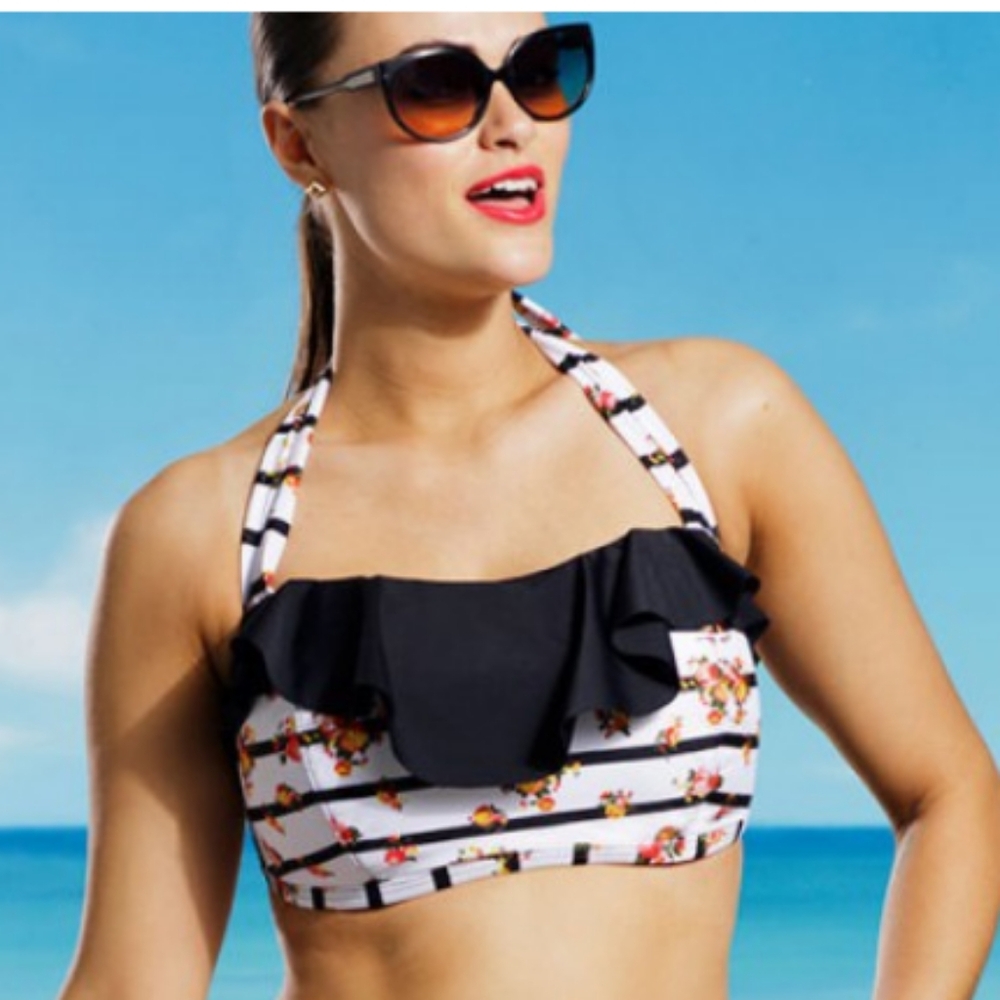 Jessica Simpson | Rose Colored Glasses Tankini Top